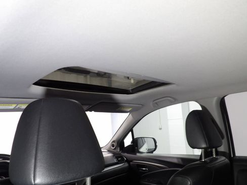 Used 2018 Honda Pilot EX-L image 17