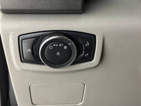 Used 2019 Ford F250 XL w/ Power Equipment Group AWD/4WD image 77