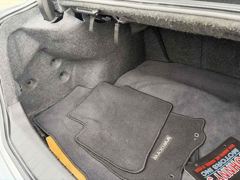 Used 2020 Nissan Maxima 3.5 SV w/ Floor Mat Group FWD image 19