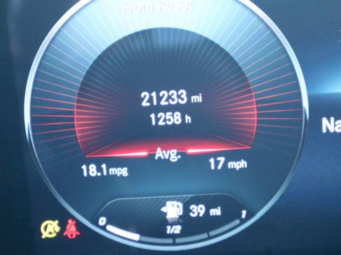 Used 2021 Mercedes-Benz A 35 AMG 4MATIC image 19