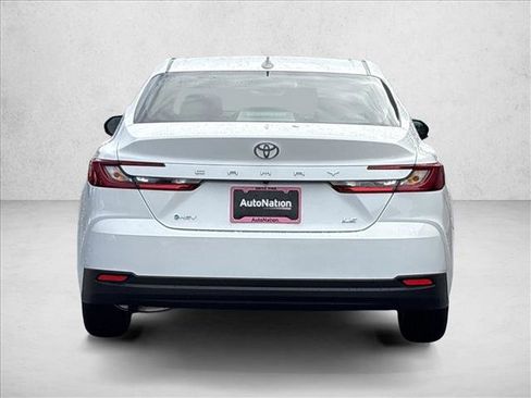 Used 2025 Toyota Camry LE w/ Convenience Package FWD image 6