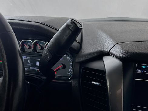 Used 2019 Chevrolet Tahoe LT w/ LT Signature Package image 17