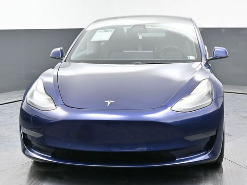 Used 2022 Tesla Model 3 image 4