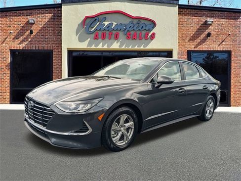 Used 2023 Hyundai Sonata SE image 4