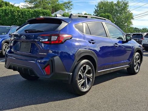 Used 2024 Subaru Crosstrek 2.0i Premium AWD/4WD image 6
