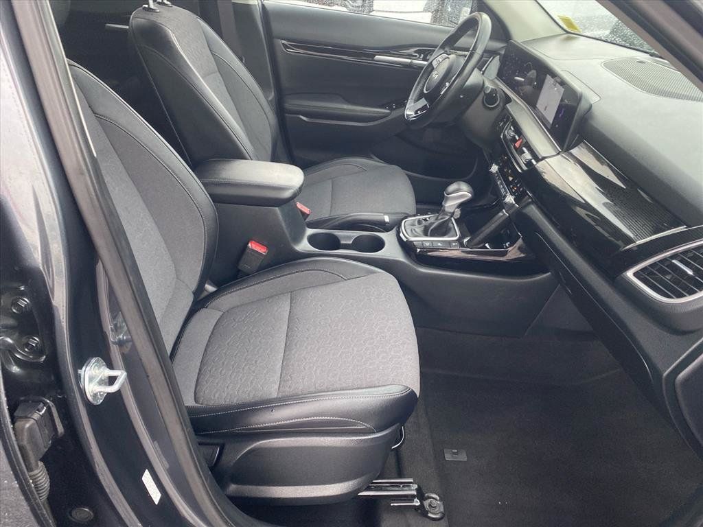 Certified 2024 Kia Seltos S AWD/4WD image 28