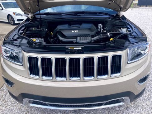 Used 2014 Jeep Grand Cherokee Limited AWD/4WD image 17