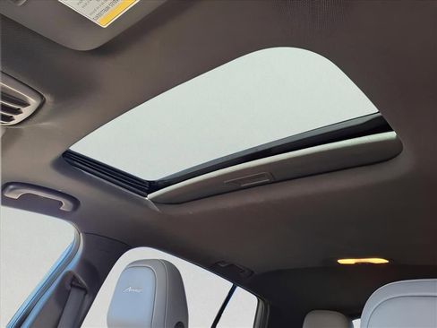 Used 2024 Buick Envista Avenir image 14