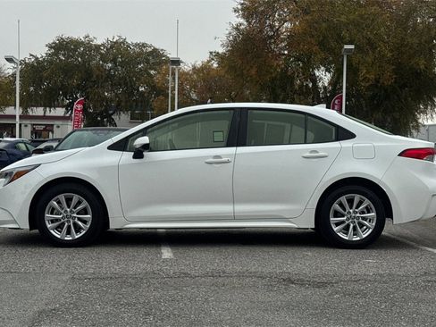 Certified 2023 Toyota Corolla LE image 6