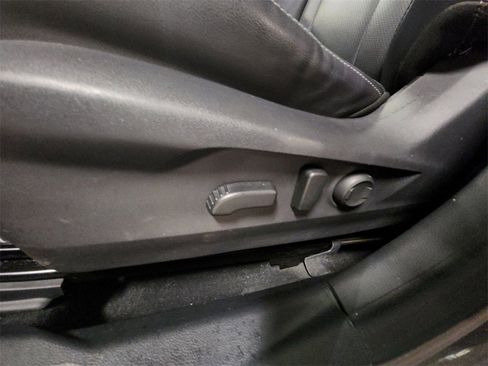 Used 2020 Subaru Outback Limited w/ Popular Package #2 image 13