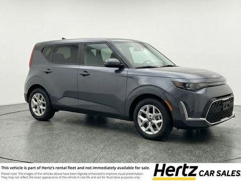 Used 2025 Kia Soul LX w/ LX Technology Package image 1