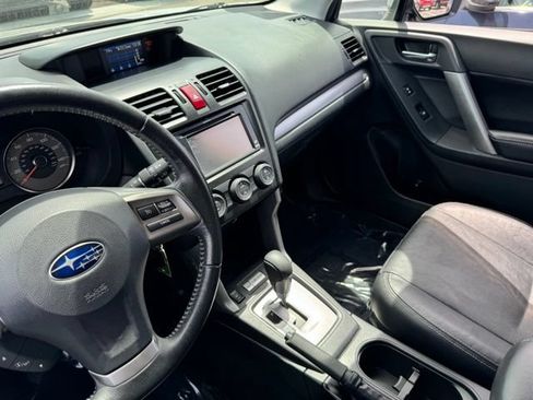 Used 2014 Subaru Forester 2.5i Limited AWD/4WD image 17