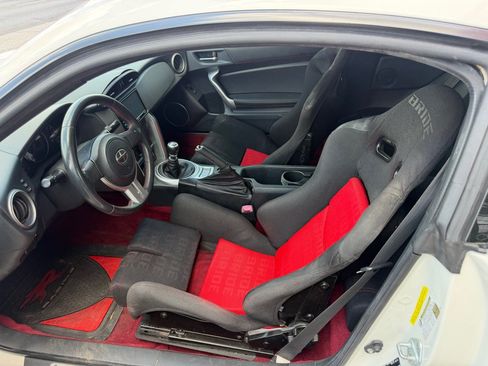 Used 2016 Scion FR-S RWD image 12