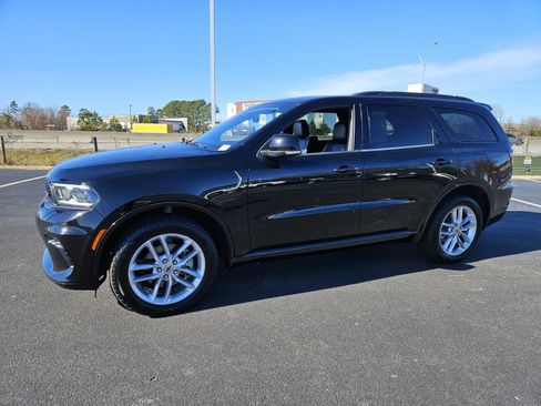 Used 2024 Dodge Durango GT image 3