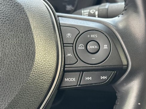 Used 2024 Toyota Corolla SE w/ SE Premium Package FWD image 30