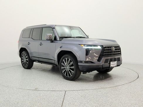 Used 2025 Lexus GX 550 w/ Accessory Package (Z1) AWD/4WD image 3