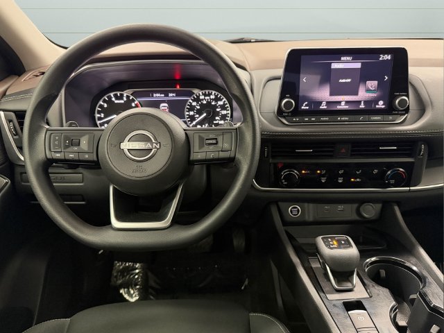 Used 2023 Nissan Rogue S AWD/4WD image 15