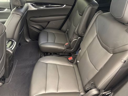 New 2025 Cadillac XT6 Premium Luxury w/ Technology Package image 10