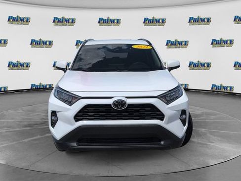 Used 2021 Toyota RAV4 XLE FWD image 14