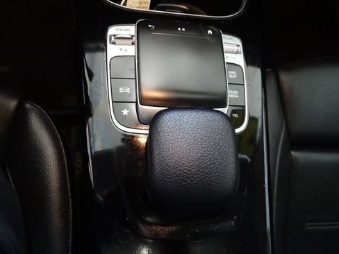 Used 2020 Mercedes-Benz CLA 250 4MATIC image 12
