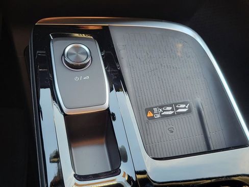 New 2026 Buick Enclave Preferred w/ Power Package image 10