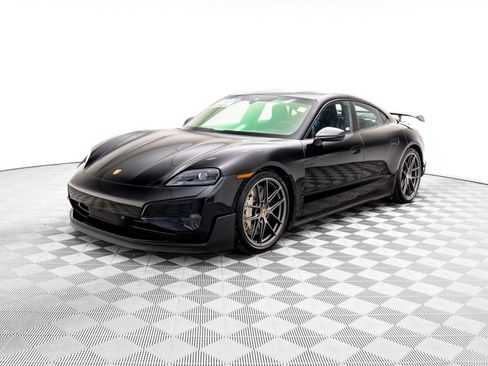 New 2026 Porsche Taycan Turbo GT image 1