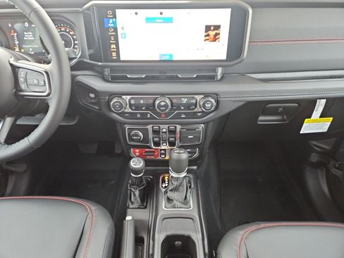 New 2026 Jeep Wrangler Rubicon image 11