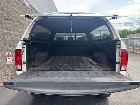 Used 2010 Dodge Ram 2500 Truck SLT w/ Big Horn Regional Pkg AWD/4WD image 22