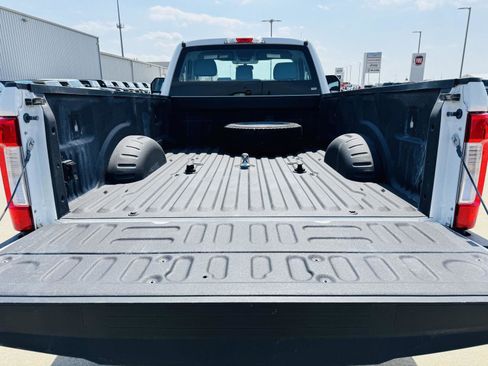 Used 2019 Ford F250 XL w/ XL Value Package image 19
