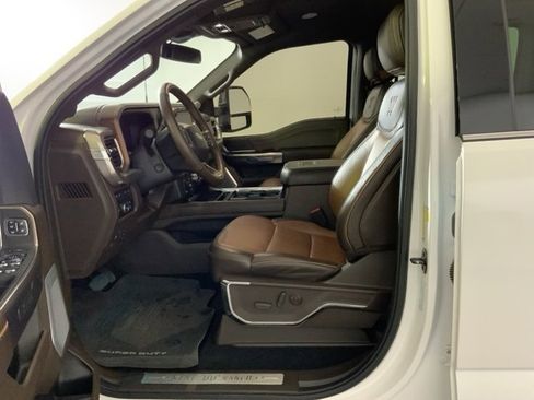 Used 2024 Ford F250 King Ranch w/ Chrome Package image 15