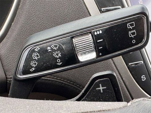 Used 2020 Lincoln Nautilus Reserve image 22