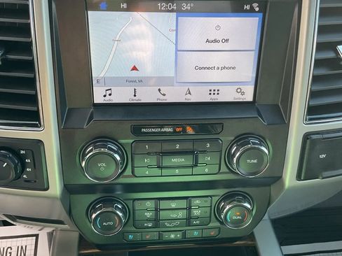 Used 2019 Ford F150 Lariat w/ FX4 Off-Road Package image 33