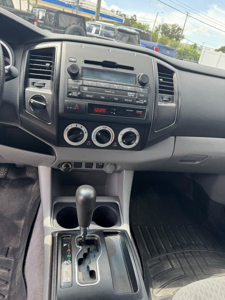 Used 2011 Toyota Tacoma 4x4 Double Cab image 11