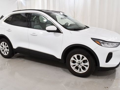 Used 2023 Ford Escape Active w/ Tech Pack #2 image 5