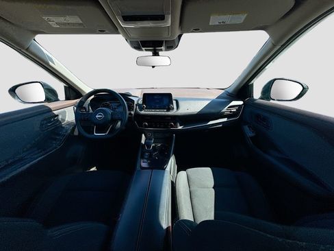Used 2023 Nissan Rogue S FWD image 23