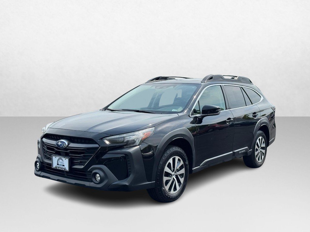 Used 2023 Subaru Outback Premium AWD/4WD image 10