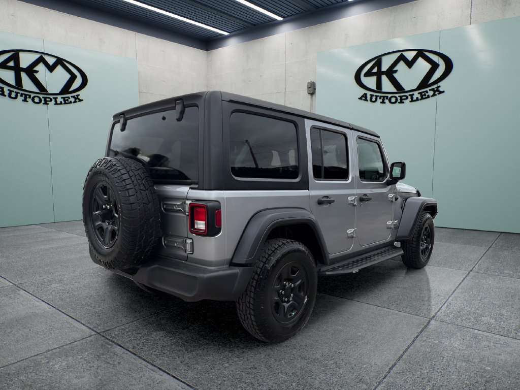 Used 2018 Jeep Wrangler Unlimited Sport AWD/4WD image 3