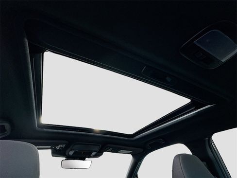 New 2026 Subaru Forester Premium image 19