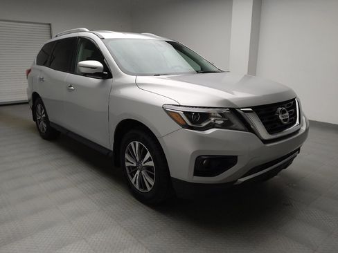 Used 2020 Nissan Pathfinder SL AWD/4WD image 13