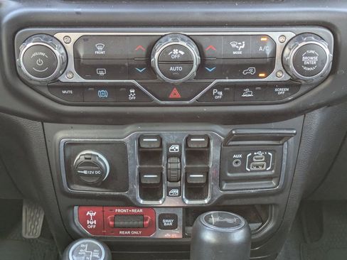 Used 2023 Jeep Wrangler Unlimited Rubicon 4xe w/ Safety Group image 19