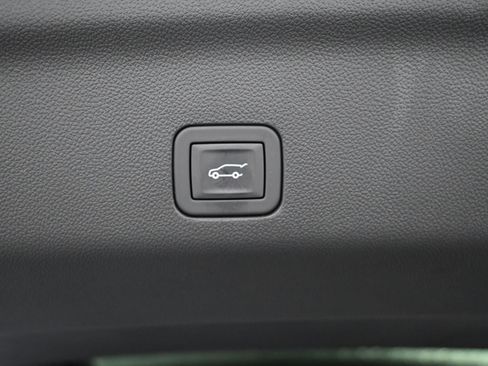 New 2026 Chevrolet Tahoe Premier image 36