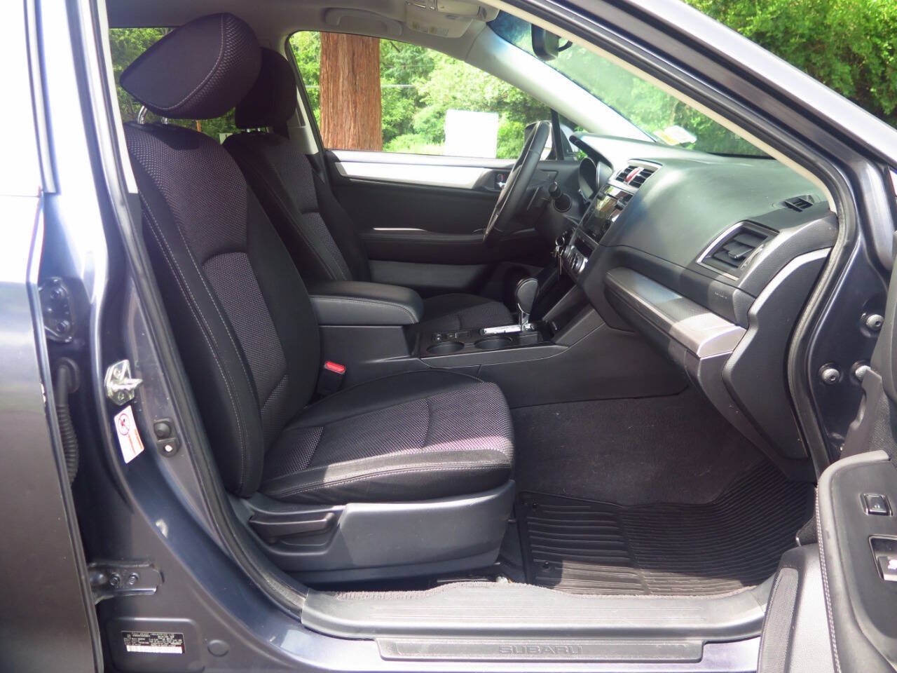 Used 2016 Subaru Outback 2.5i Premium AWD/4WD image 17