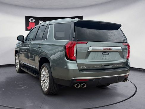 Used 2023 GMC Yukon Denali w/ Advanced Technology Package AWD/4WD image 3