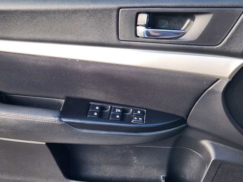 Used 2013 Subaru Outback 2.5i Premium image 23