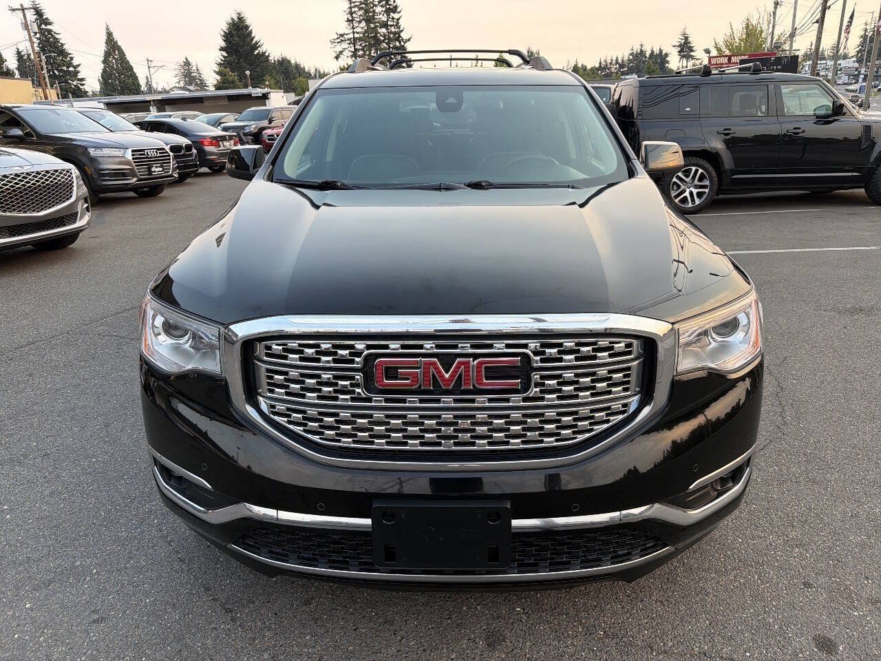 Used 2017 GMC Acadia Denali AWD/4WD image 12