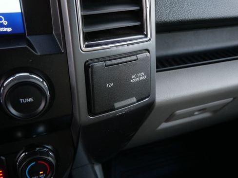 Used 2019 Ford F150 XLT w/ Equipment Group 302A Luxury image 34