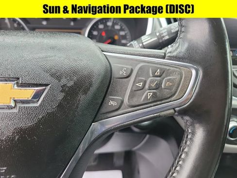 Used 2019 Chevrolet Equinox LT w/ Sun & Navigation Package AWD/4WD image 12