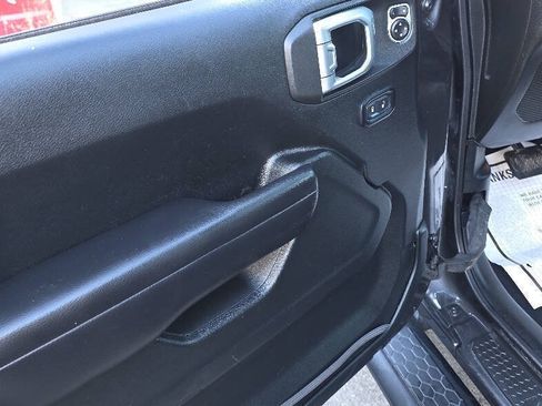 Used 2019 Jeep Wrangler Unlimited Sport S AWD/4WD image 15