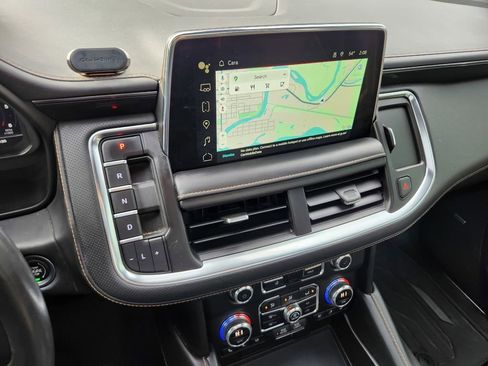 Used 2022 GMC Yukon XL AT4 w/ Max Trailering Package image 10