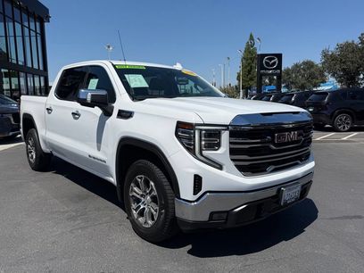 Used 2025 GMC Sierra 1500 SLT